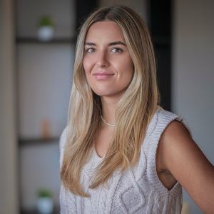 Meet your Posher, Maude